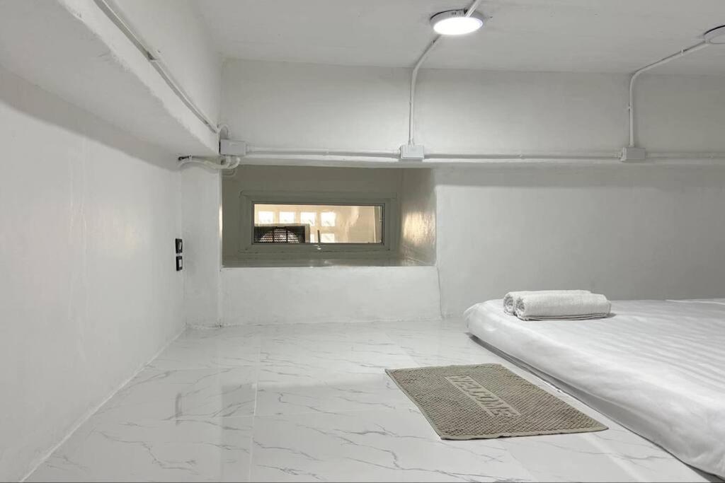 Apartamento Megun Capsule 150 Cm Bangkok Exterior foto